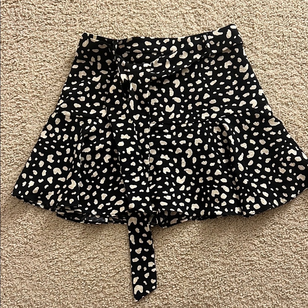 Keen the Label Skort
